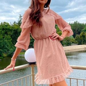 Beige Mini Dress with long sleeves. M size